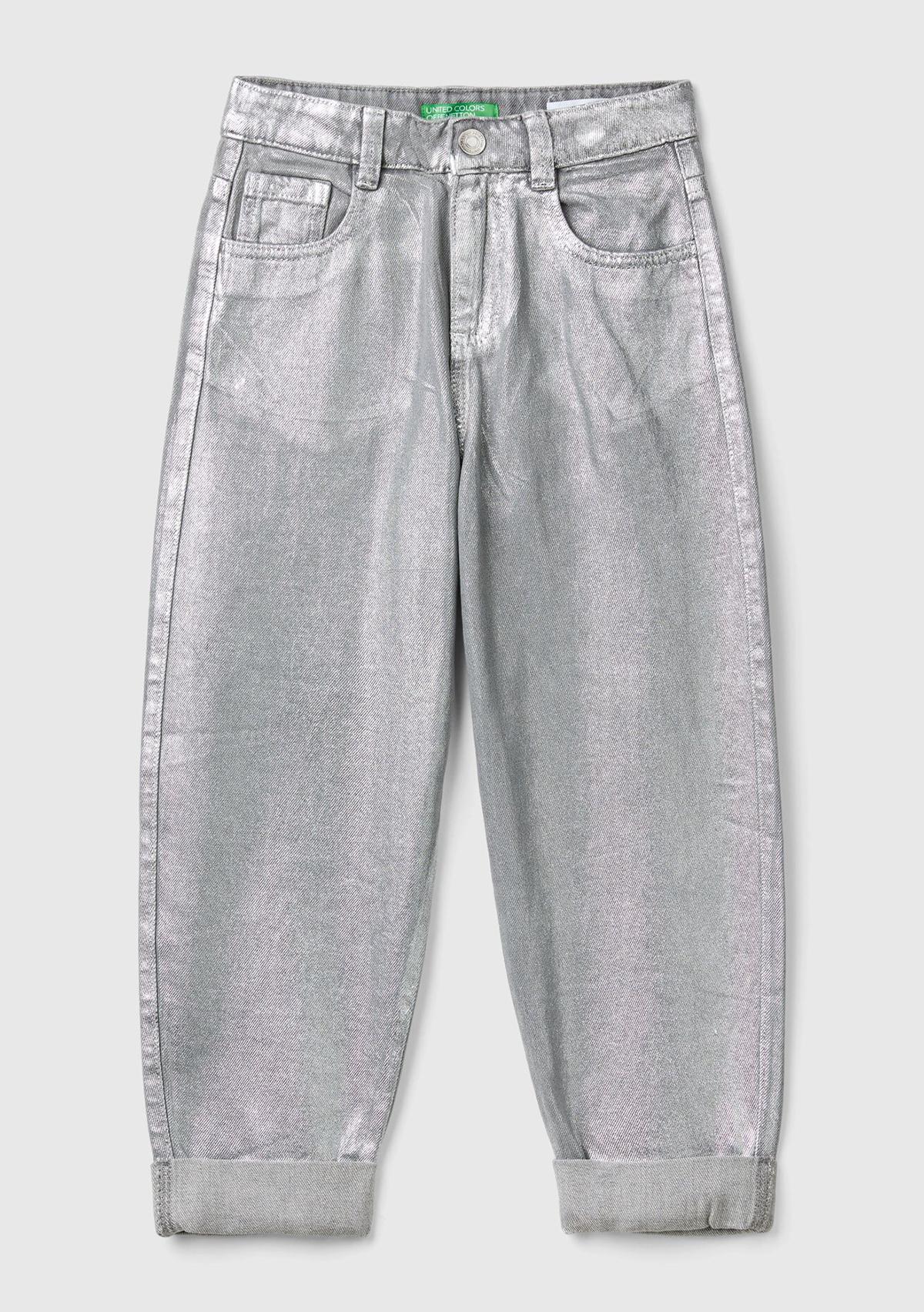  Kız Çocuk Gümüş Arkası Logo Detaylı Kullanılmış Efektli Kıvrık Paça Pantolon