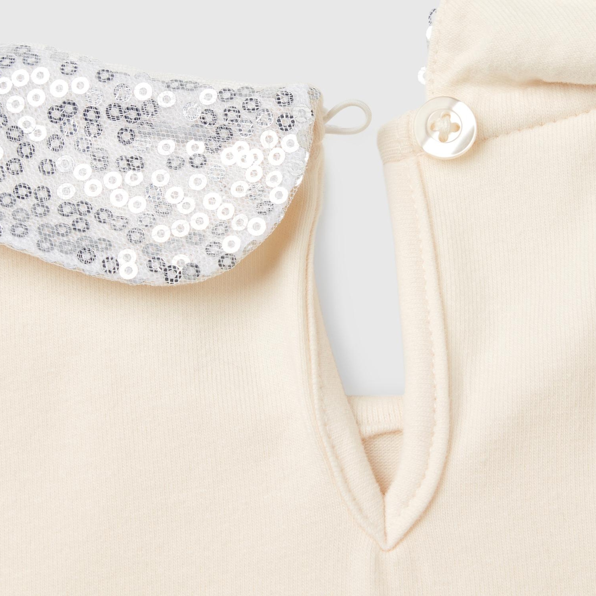 Kız Çocuk Ekru Önü Su Bazlı Baskılı Yakası Pullu Uzun Kollu T-Shirt