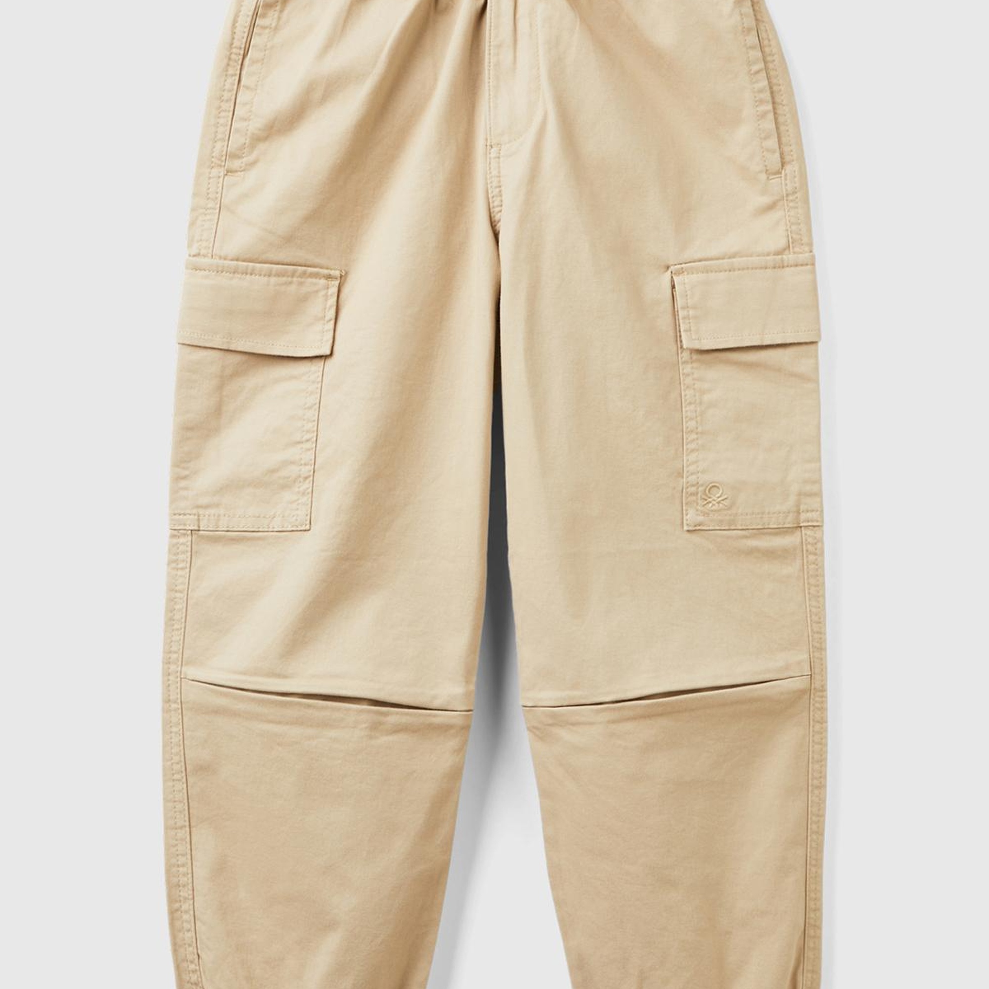 Erkek Çocuk Bej Ön Cebi Logo Detaylı Beli Lastikli Beş Cepli Pantolon