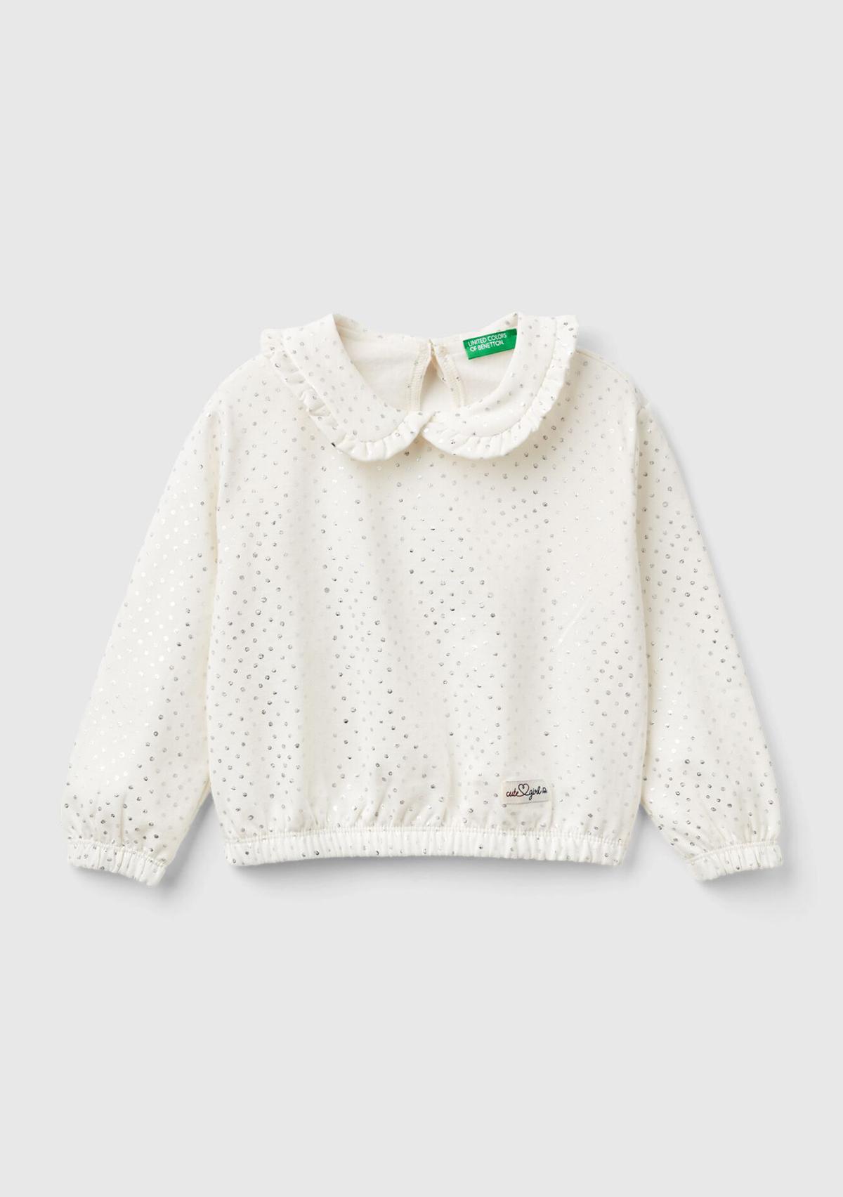  Kız Çocuk Kırık Beyaz Tamamı Desenli Fırfır Yakalı Oversize Kesim Sweatshirt