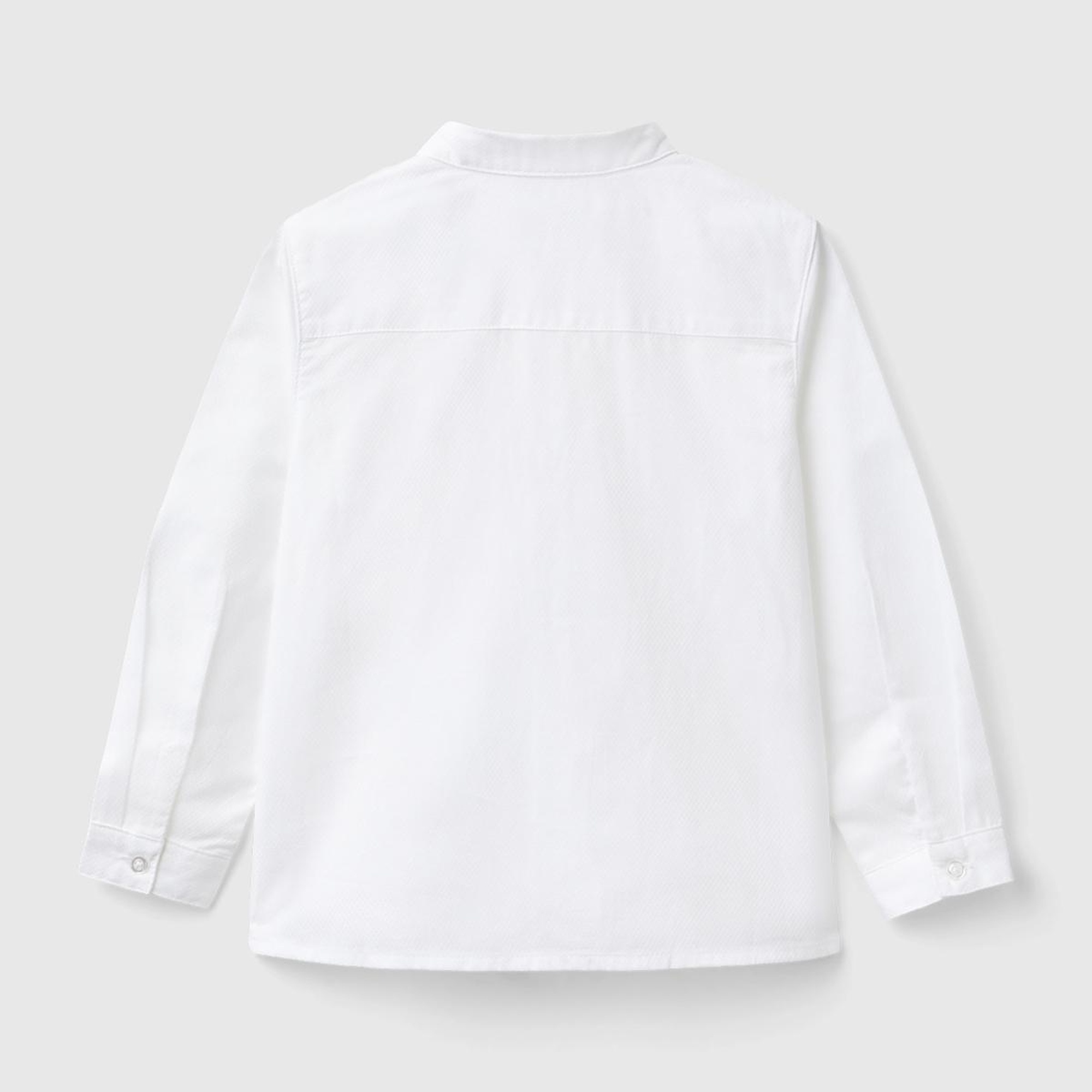 Erkek Çocuk Beyaz Göğsü İşlemeli Logolu Armürlü Uzun Kollu Gömlek