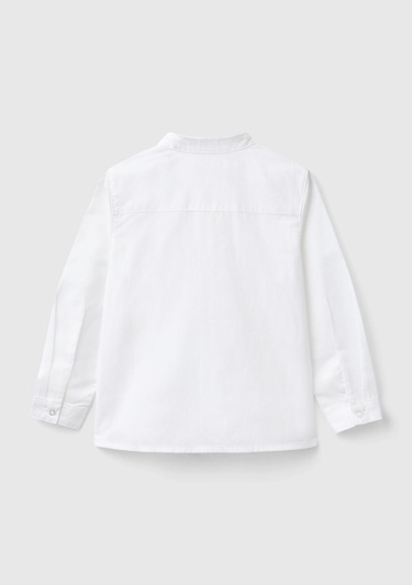  Erkek Çocuk Beyaz Göğsü İşlemeli Logolu Armürlü Uzun Kollu Gömlek