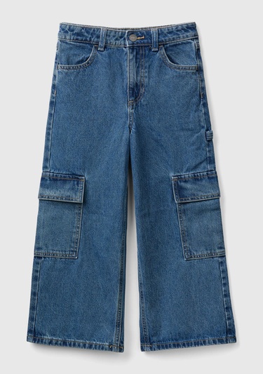  Kız Çocuk Koyu Denim Yanları ve Arkası Cep Detaylı Geniş Kesim Kargo Pantolon