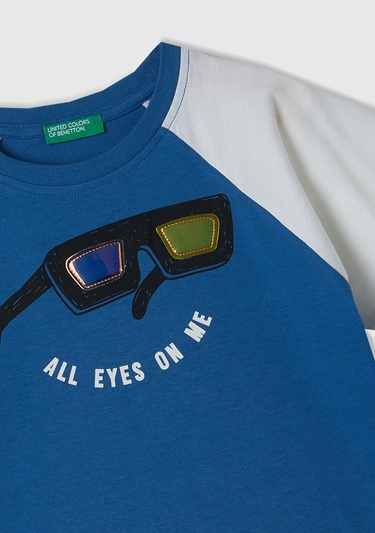  Erkek Çocuk Saks Mavi Önü Aplikeli Blok Renkli Reglan Kol Bisiklet Yaka T-Shirt