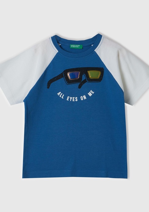  Erkek Çocuk Saks Mavi Önü Aplikeli Blok Renkli Reglan Kol Bisiklet Yaka T-Shirt