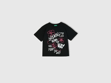  Kız Çocuk Siyah Graffiti Baskılı T-Shirt