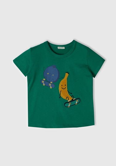  Bebek Yeşil Önü Grafik Basklı Dekoratif Dikişli Omzu Çıtçıtlı T-Shirt