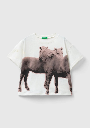  Kız Çocuk Krem Önü Fotoğraf Baskılı Düşük Omuzlu Regular Fit T-Shirt