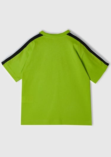  Erkek Çocuk Neon Yeşil Önü Baskılı Omuzları Kontrast Şeritli Bisiklet Yaka T-Shirt