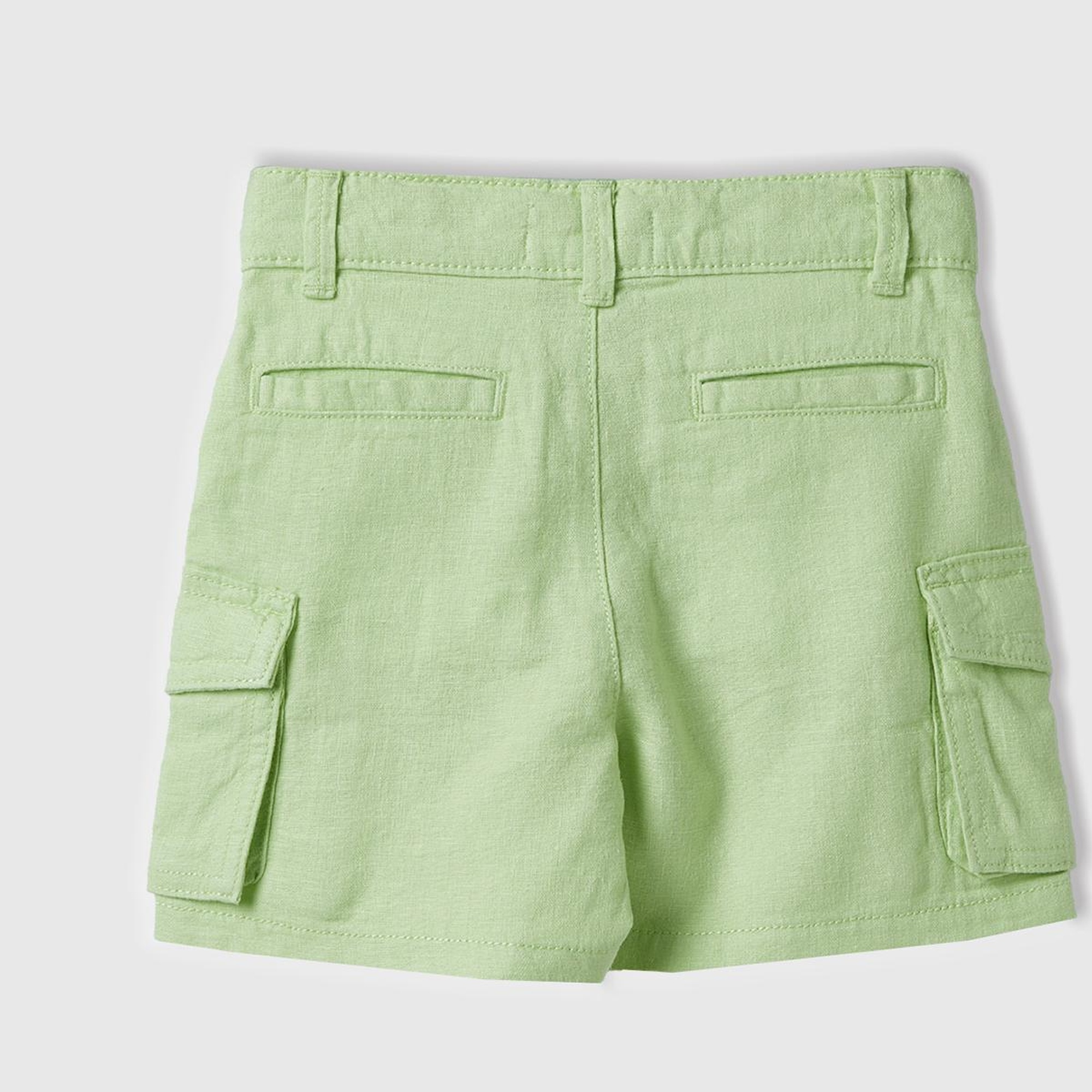 Erkek Çocuk Açık Yeşil Önü Logo İşlemeli Yama Cepli Bermuda Şort