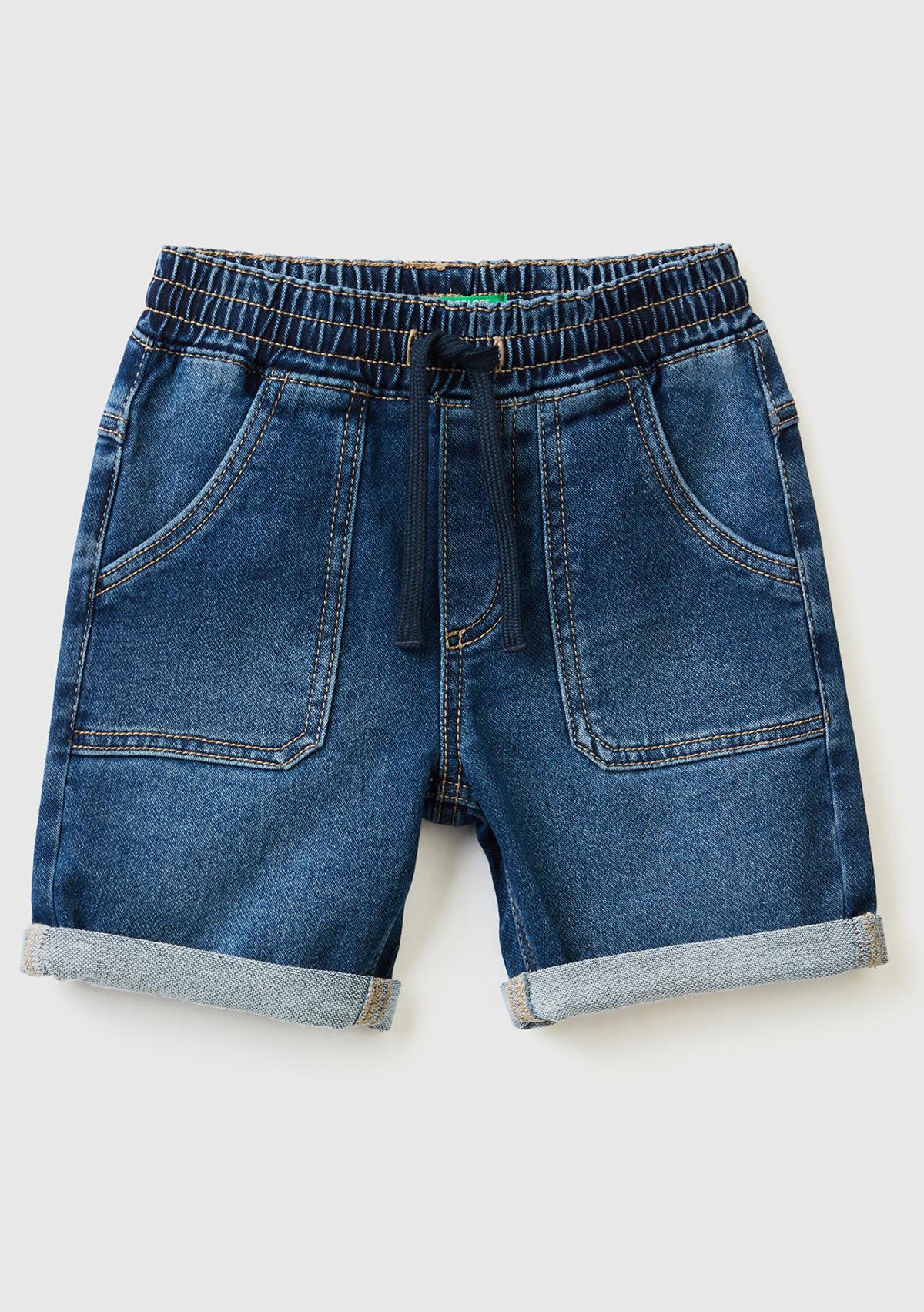  Erkek Çocuk Lacivert Logo İşlemeli 5 Cepli Beli Büzgülü Denim Bermuda Şort