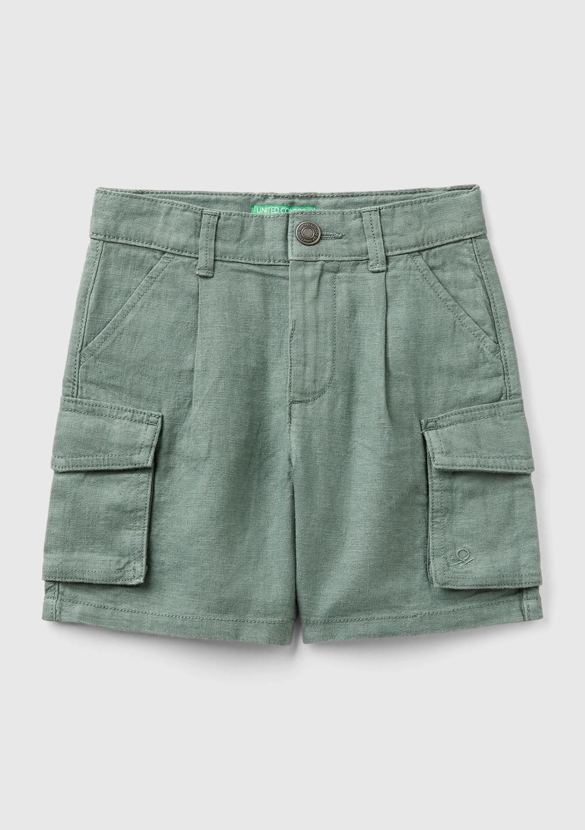  Erkek Çocuk Asker Yeşili Önü Logo İşlemeli Yama Cepli Bermuda Şort