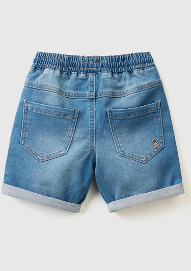  Erkek Çocuk Açık Mavi Logo İşlemeli 5 Cepli Beli Büzgülü Denim Bermuda Şort