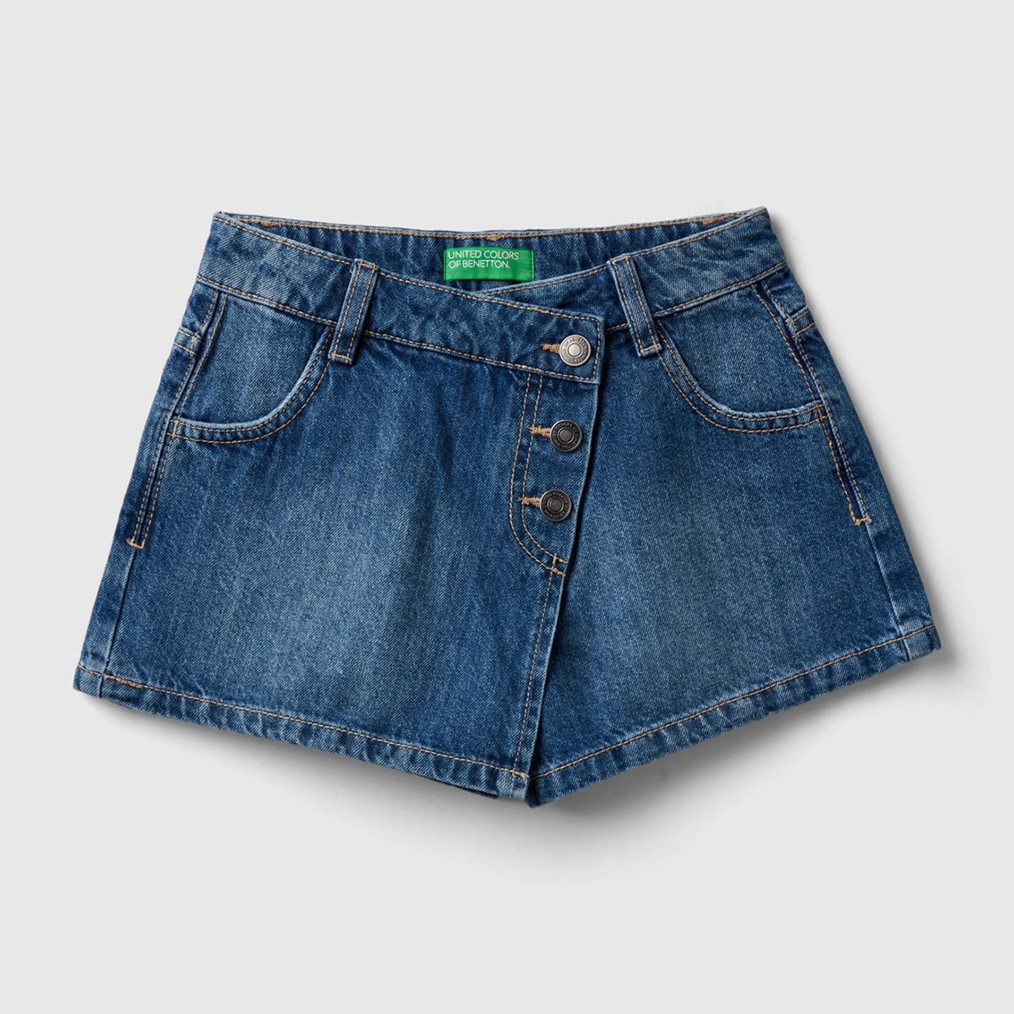 Kız Çocuk Lacivert Kemer Delilikli Düğme Detaylı 4 Cepli Denim Şort