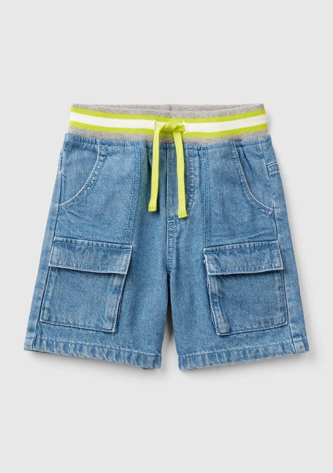  Erkek Çocuk Mavi Büyük Yama Cepli Beli Büzgülü Renk Bloklu Denim Bermuda Şort