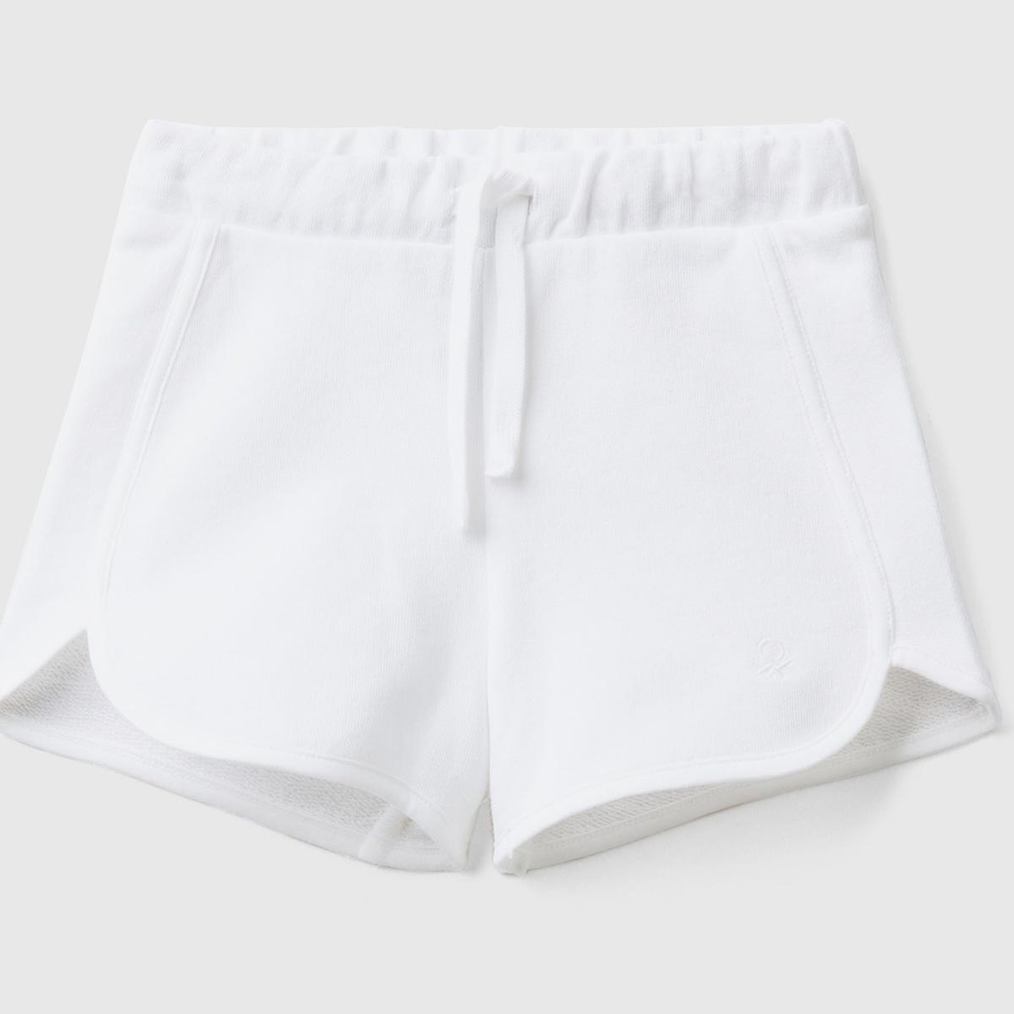 Kız Çocuk Beyaz Logolu Sweat Şort