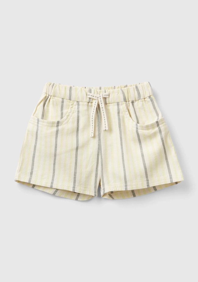  Bebek Krem Mix Tamamı Çizgili Arka Yama Cebi Logo Detaylı Beli Büzgülü Şort