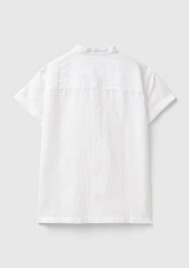  Erkek Çocuk Beyaz Keten Karışımlı Logo İşlemeli Hakim Yaka Kısa Kollu Gömlek