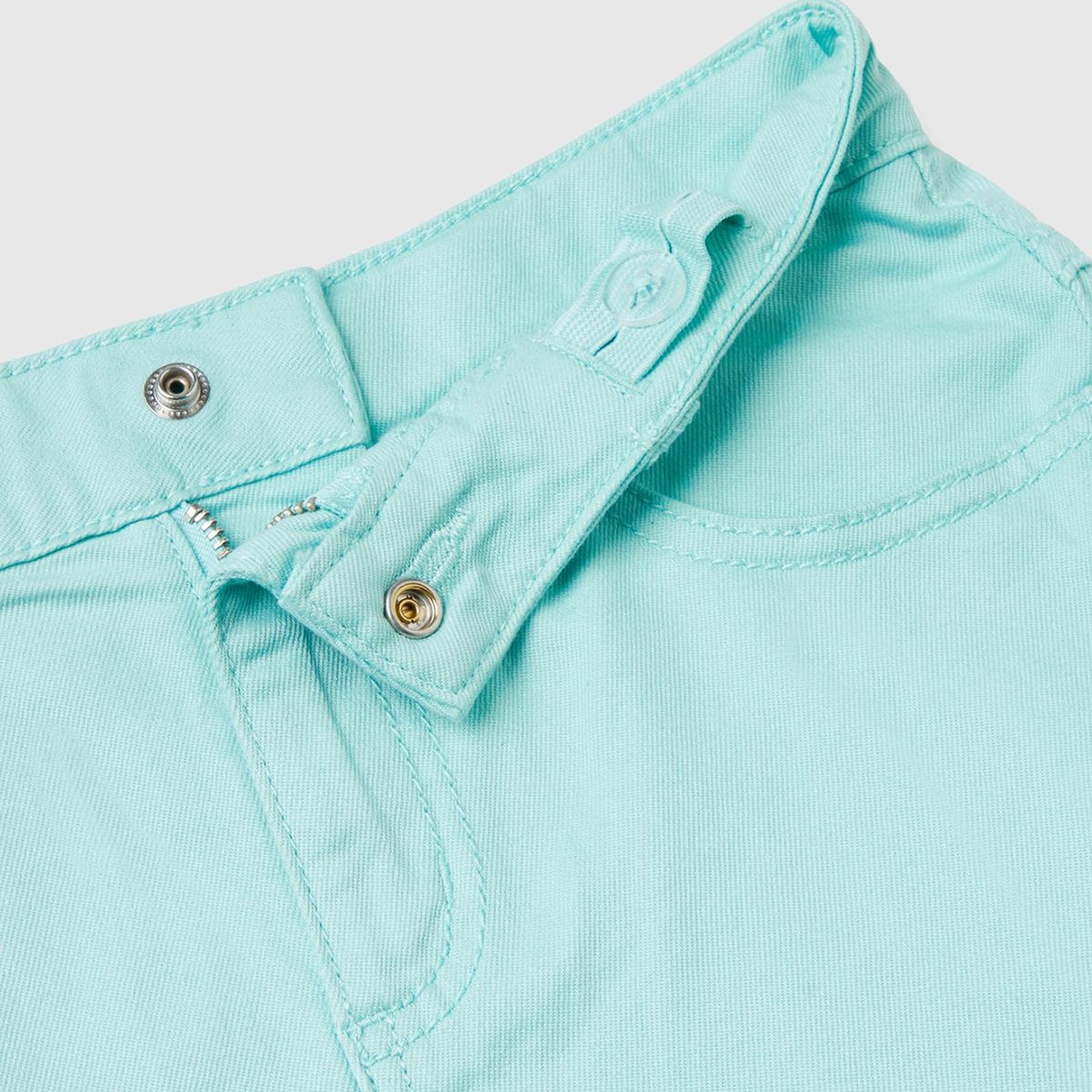 Kız Çocuk Su Yeşili 5 Cepli Ucu Saçaklı Kısa Şort