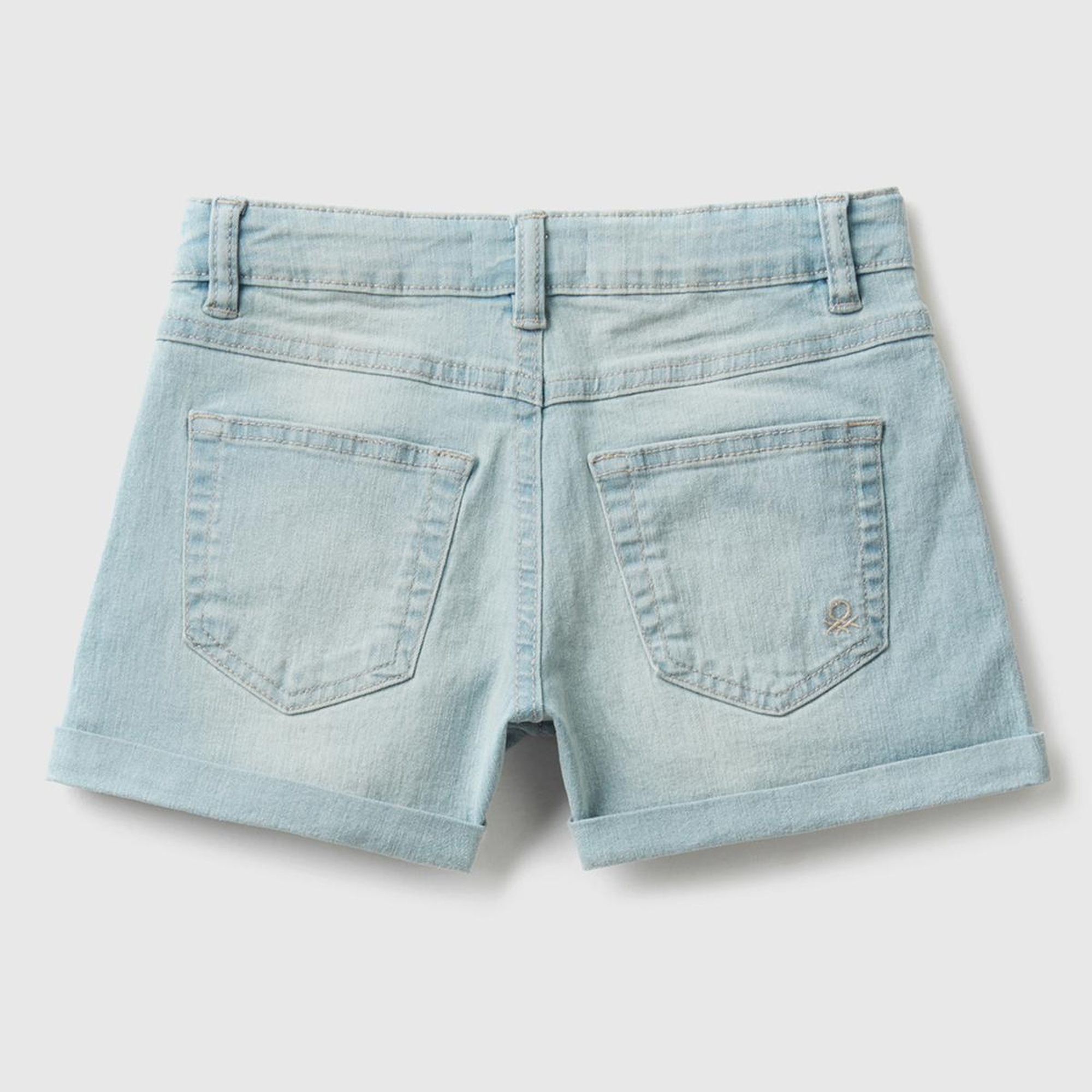 Kız Çocuk Açık Denim Eskitilmiş Efektli 5 Cepli Kısa Denim Şort