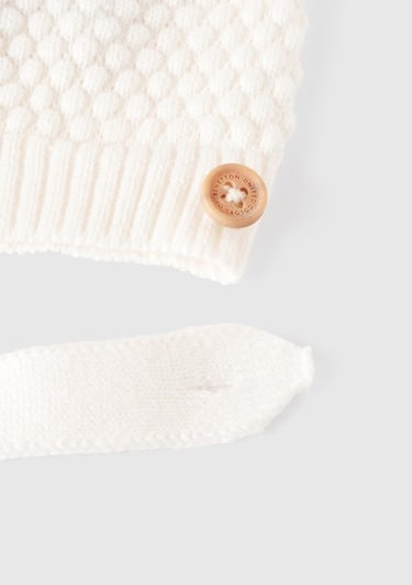  Bebek Beyaz 3D Dikişli İpli ve Düğmeli Şapka