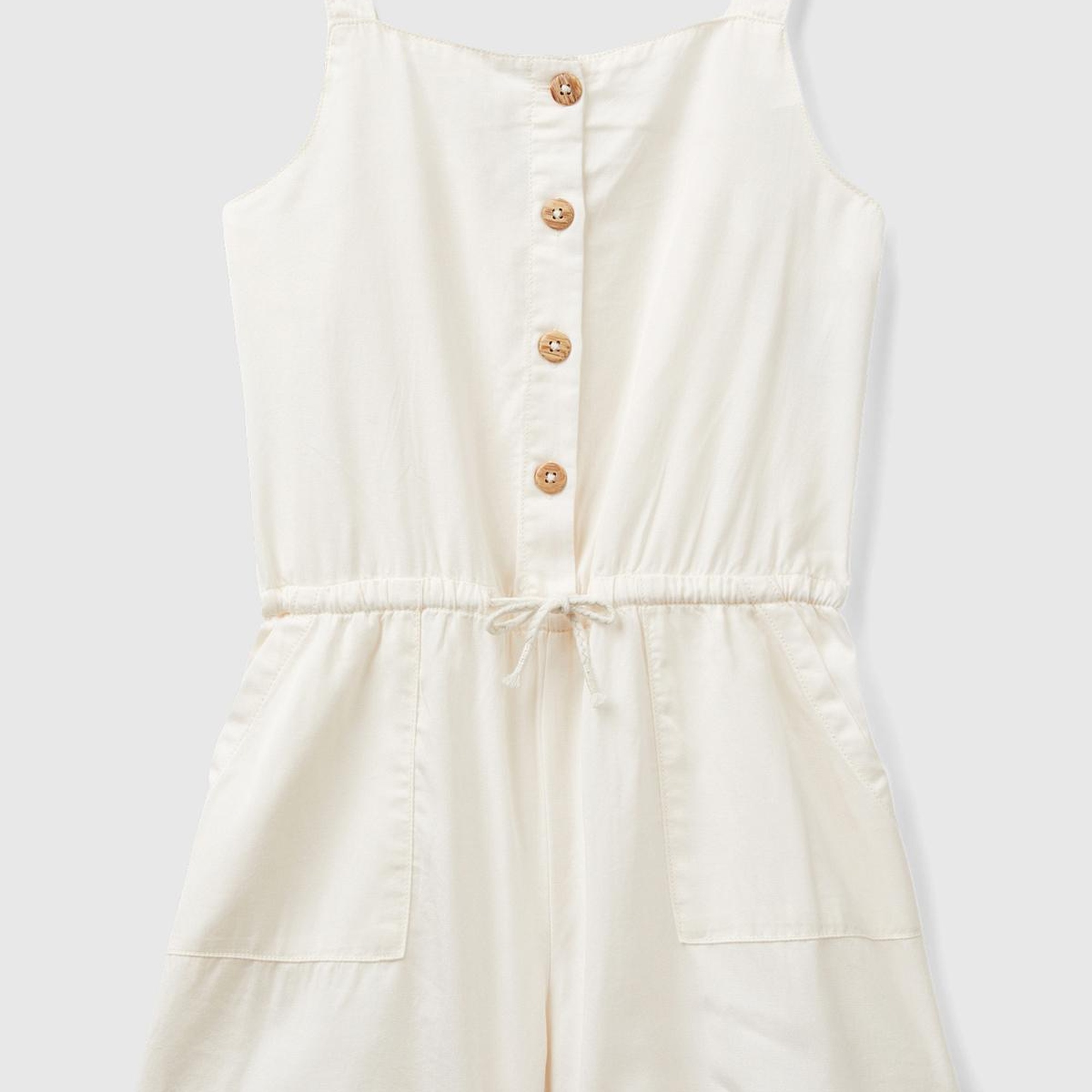 Kız Çocuk Krem Önü Düğmeli Beli Kuşaklı Arkası Elastik Detaylı Kısa Tulum