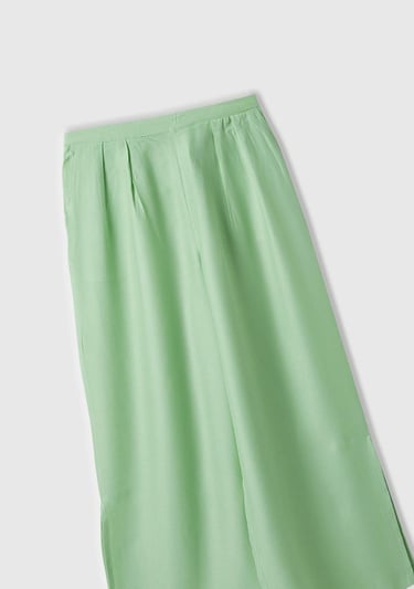  Kız Çocuk Açık Yeşil Arkası Biyeli Cepli Yırtmaç Detaylı Geniş Kesim Pantolon