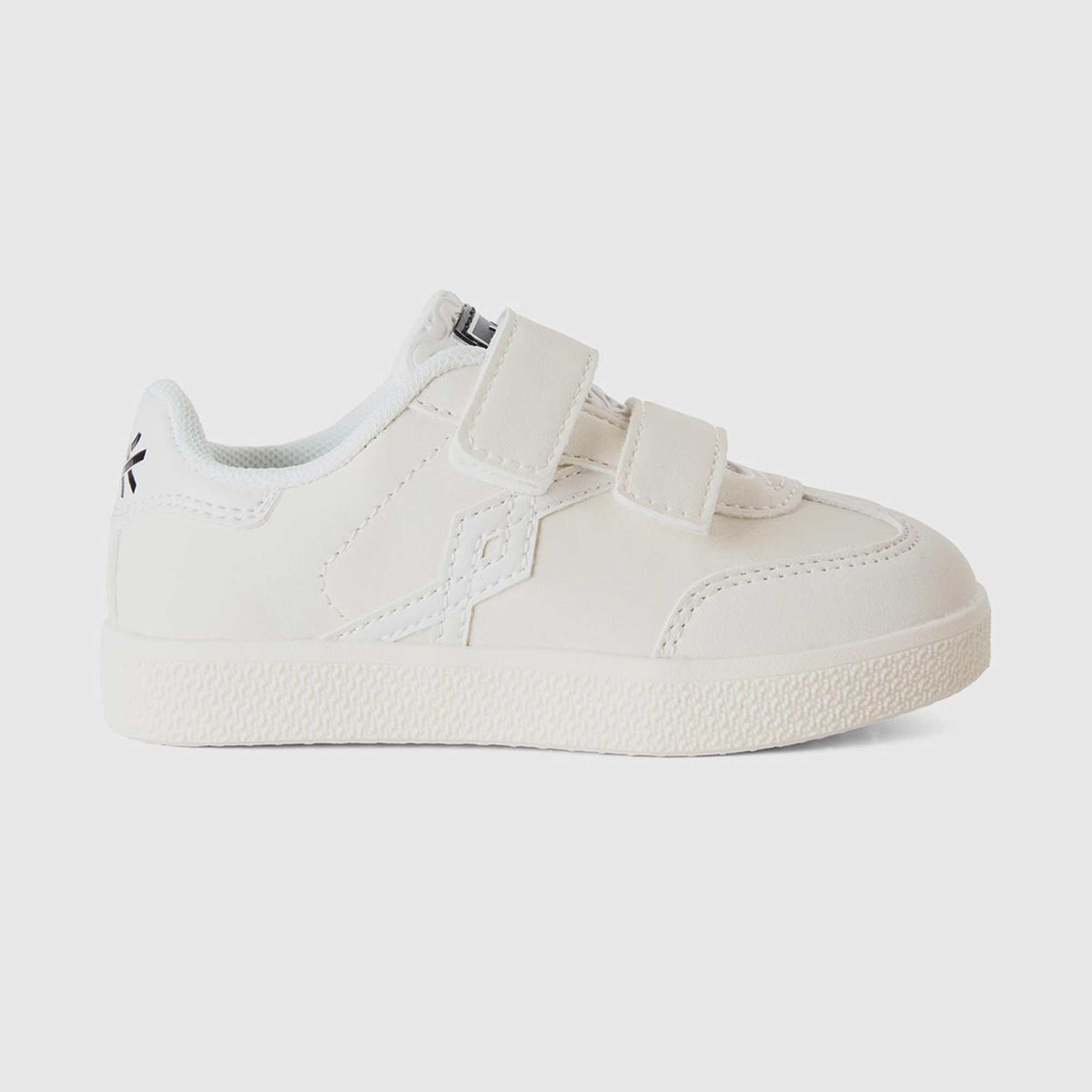 Erkek Çocuk Krem Önü ve Arkası Logo Detaylı Cırtcırtlı Sneaker