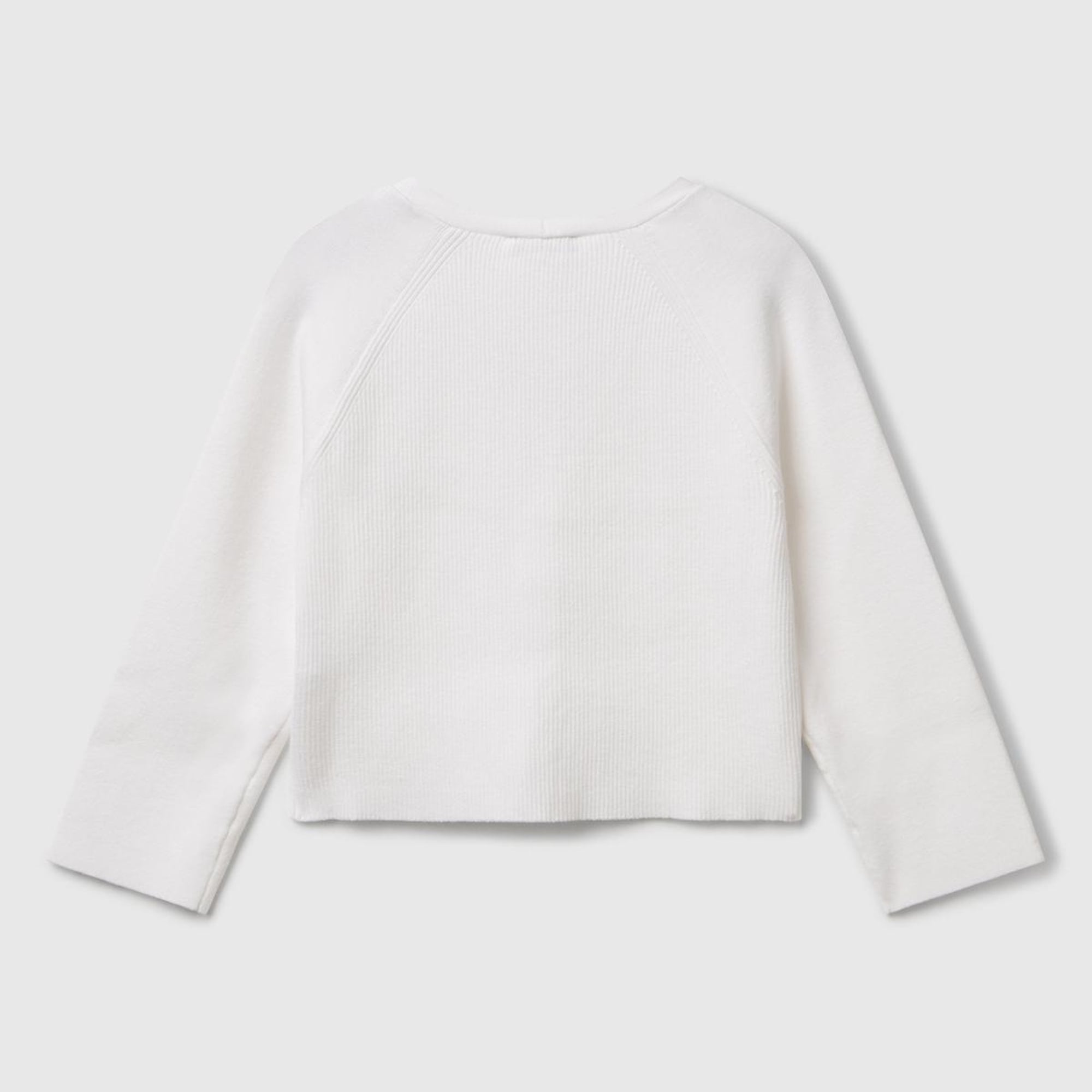 Kız Çocuk Beyaz Viskoz Karışımlı Nervür Motifli V Yaka Hırka