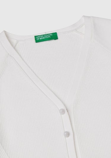  Kız Çocuk Beyaz Viskoz Karışımlı Nervür Motifli V Yaka Hırka