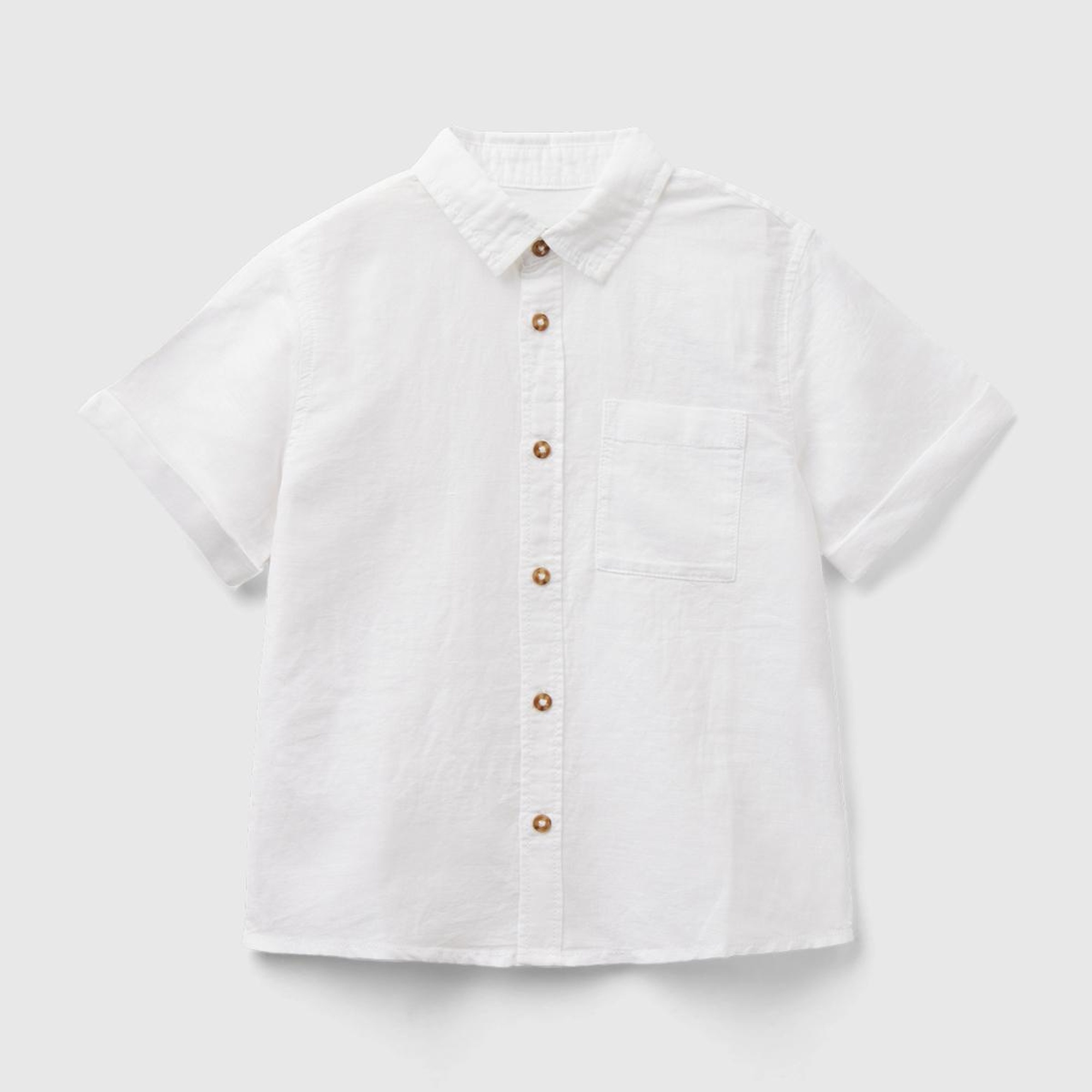 Erkek Çocuk Beyaz Keten Karışımlı Yama Cepli Kısa Kollu Gömlek