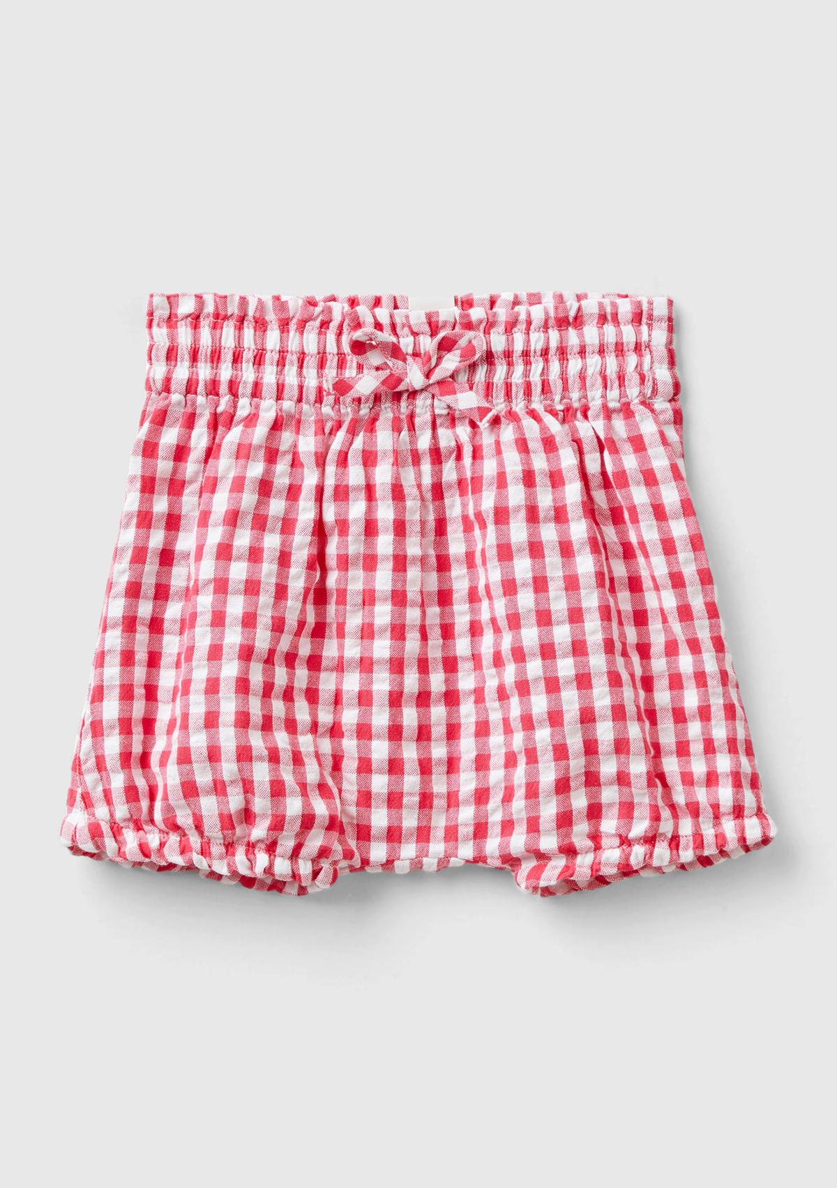  Bebek Kırmızı Tamamı Ekose Desenli Beli Büzgülü Fırfırlı Şort