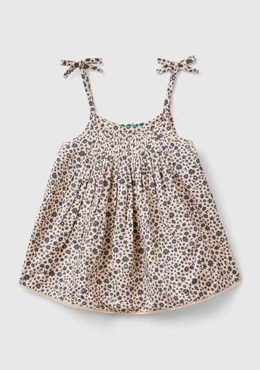  Kız Çocuk Kahverengi Mix Önü ve Arkası Kıvrım Detaylı Fiyonk Askılı Desenli Bluz