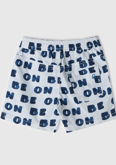  Erkek Çocuk Beyaz-Lacivert Tamamı Grafik Baskılı Arkası Logo İşlemeli Beli Büzgülü Şort