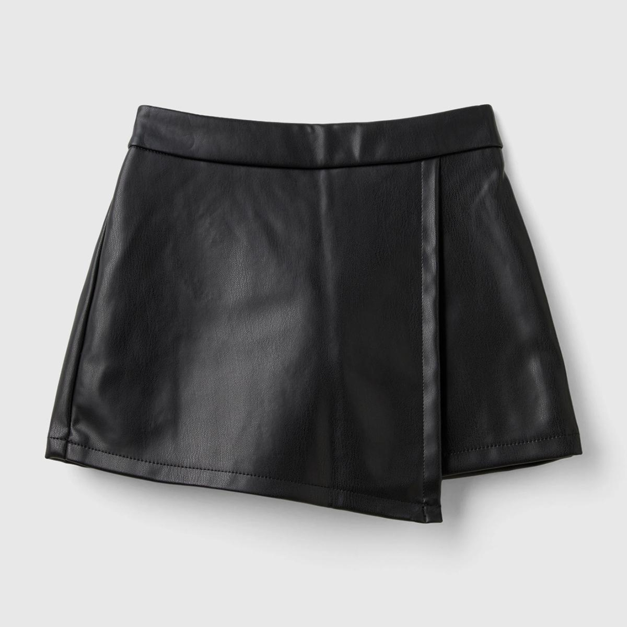 Kız Çocuk Siyah Arkası Elastik Belli Önü Parçalı Şort Etek