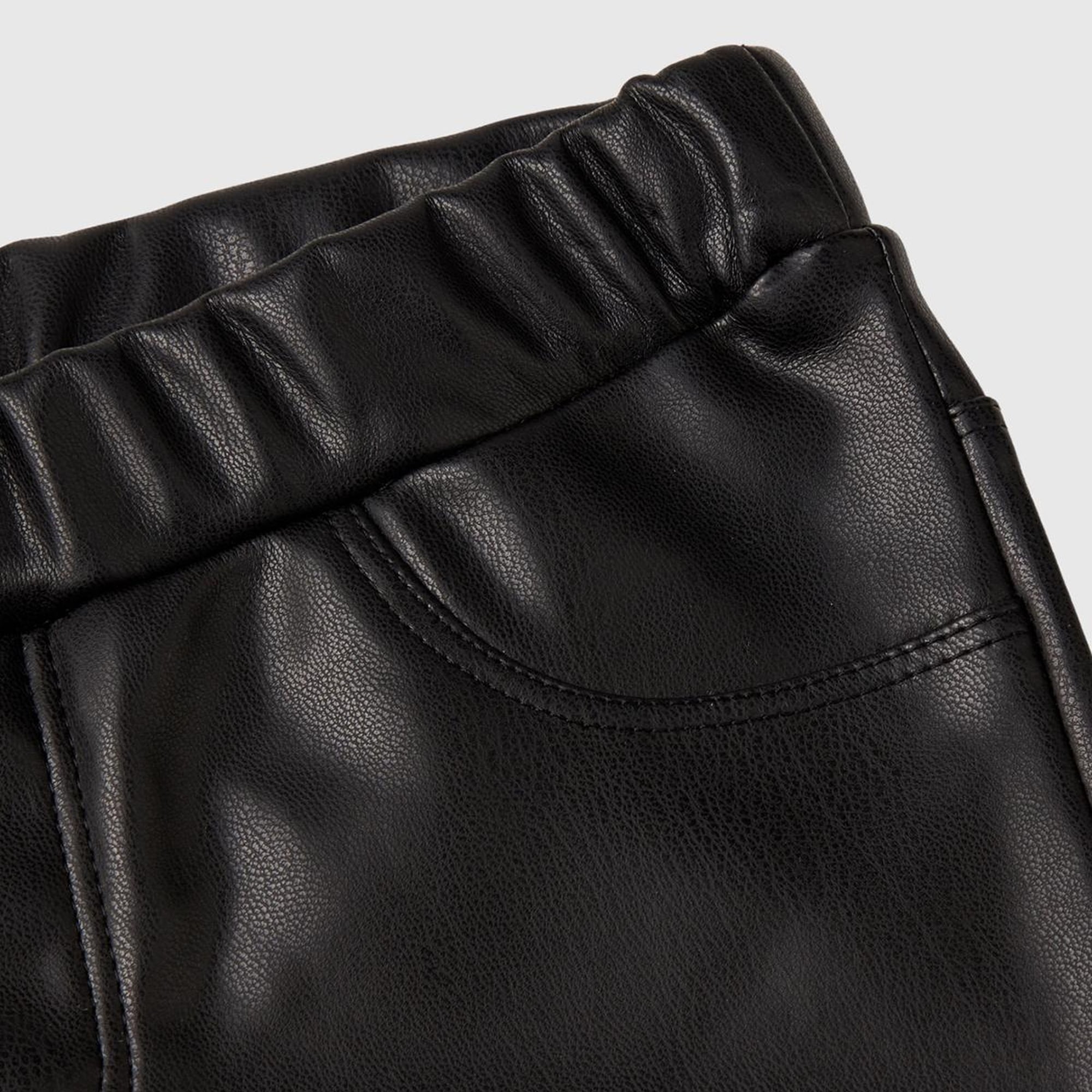 Kız Çocuk Siyah Beli Lastikli Dar Kesim Suni Deri Pantolon