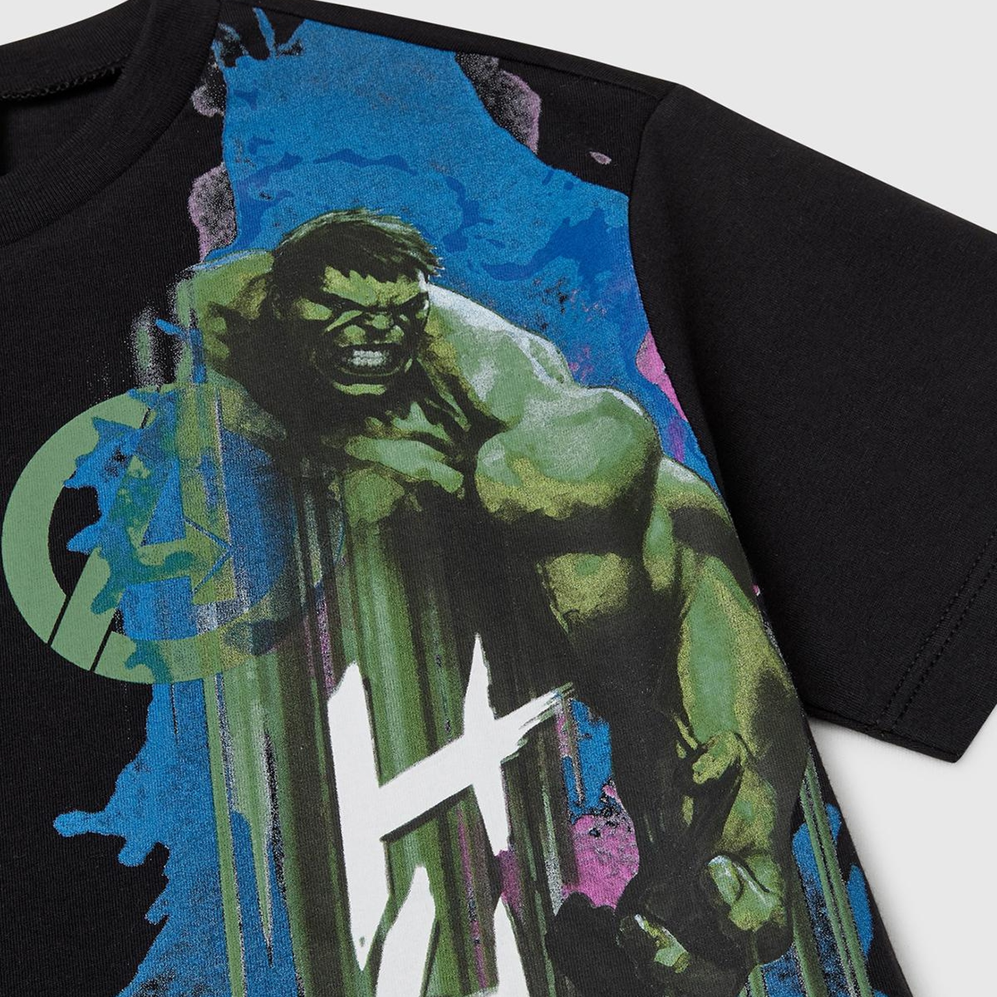 Erkek Çocuk Siyah Marvel Kahraman Baskılı Logo Etiketli T-Shirt