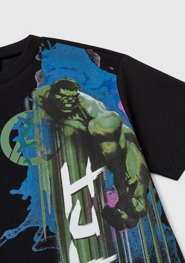  Erkek Çocuk Siyah Marvel Kahraman Baskılı Logo Etiketli T-Shirt