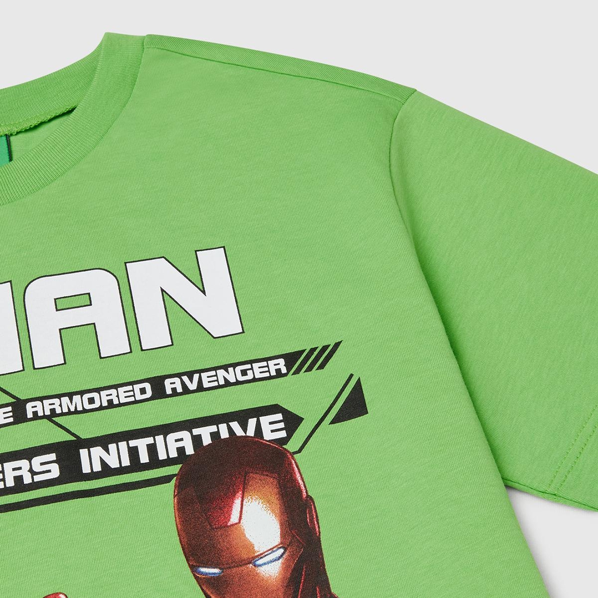 Erkek Çocuk Fıstık Yeşili Marvel Kahraman Baskılı Logo Etiketli T-Shirt