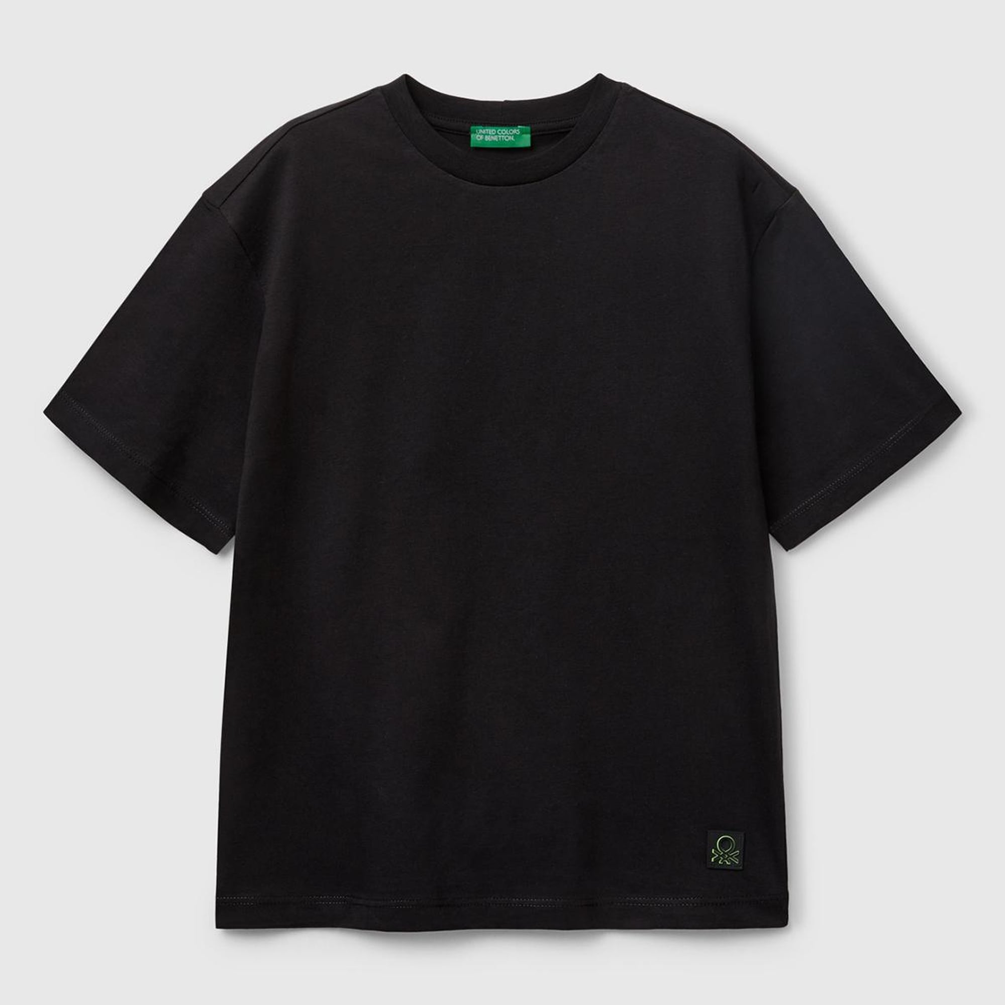 Erkek Çocuk Siyah Baskılı Arkası Logo Etiketli T-Shirt