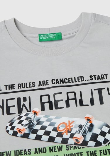  Erkek Çocuk Gri Melanj Baskılı Arkası Logo Etiketli T-Shirt