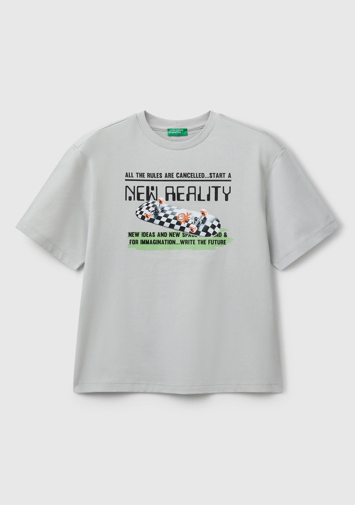  Erkek Çocuk Gri Melanj Baskılı Arkası Logo Etiketli T-Shirt