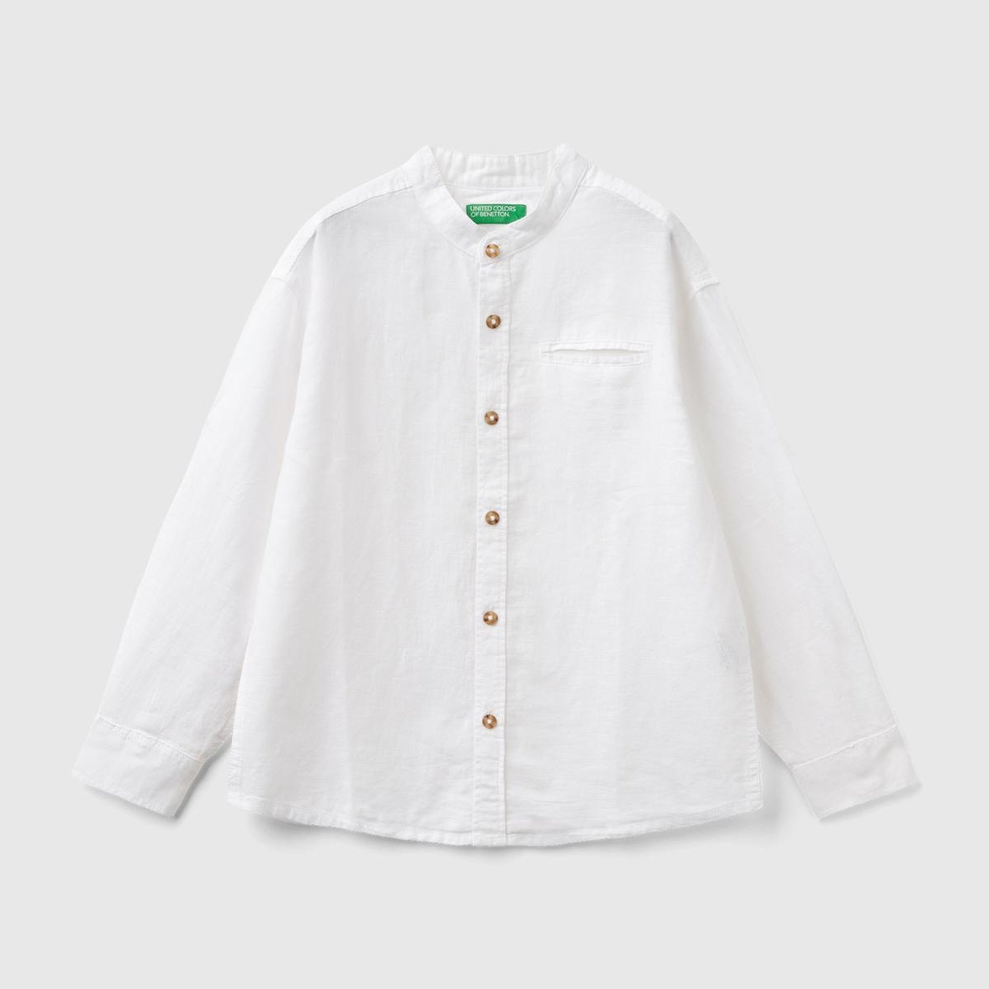 Erkek Çocuk Beyaz Keten Karışımlı Cebi Biyeli Hakim Yaka Katlanan Kollu Gömlek