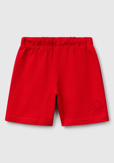  Erkek Çocuk Kırmızı Benetton Logolu Bermuda Penye Şort