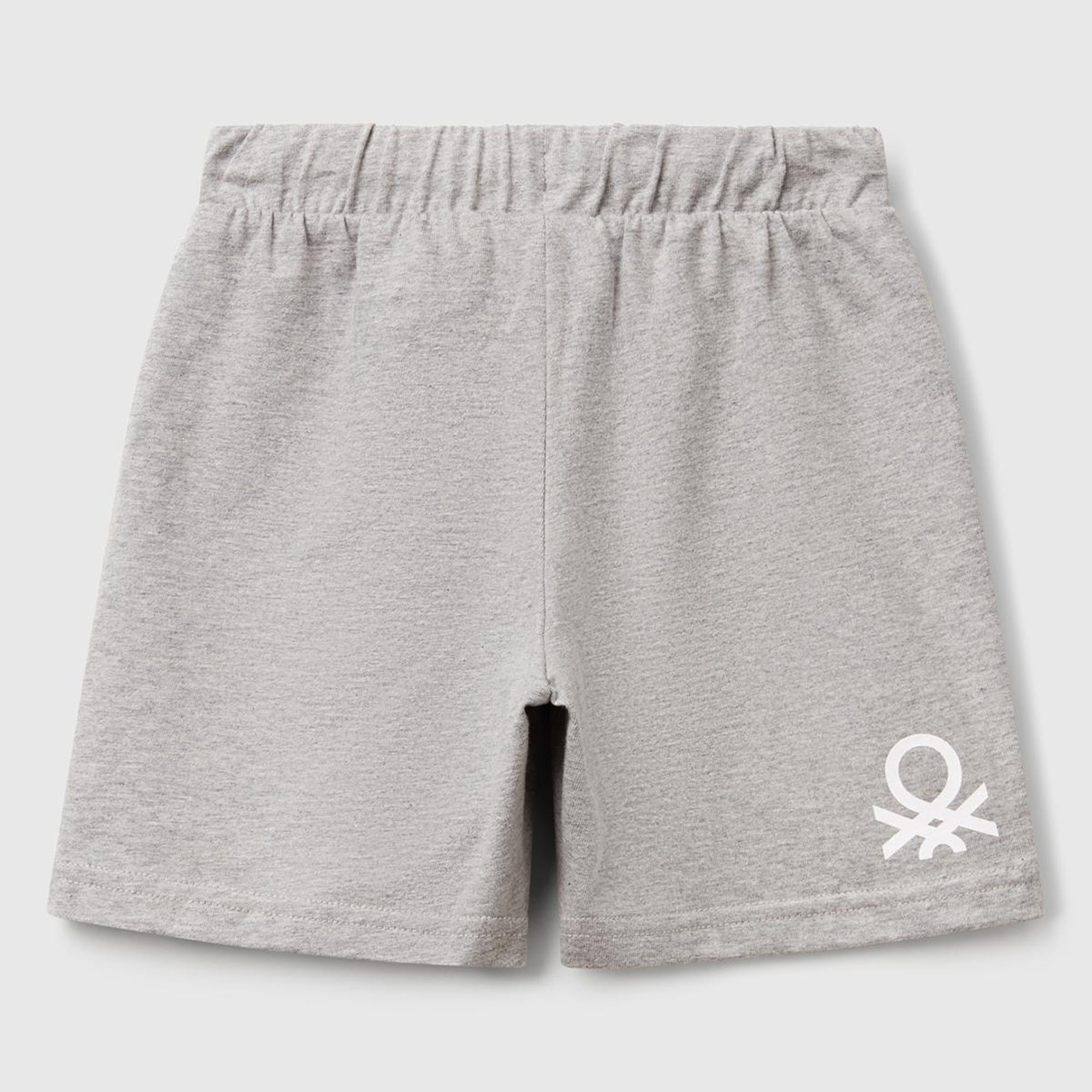 Erkek Çocuk Gri Melanj Benetton Logolu Bermuda Penye Şort