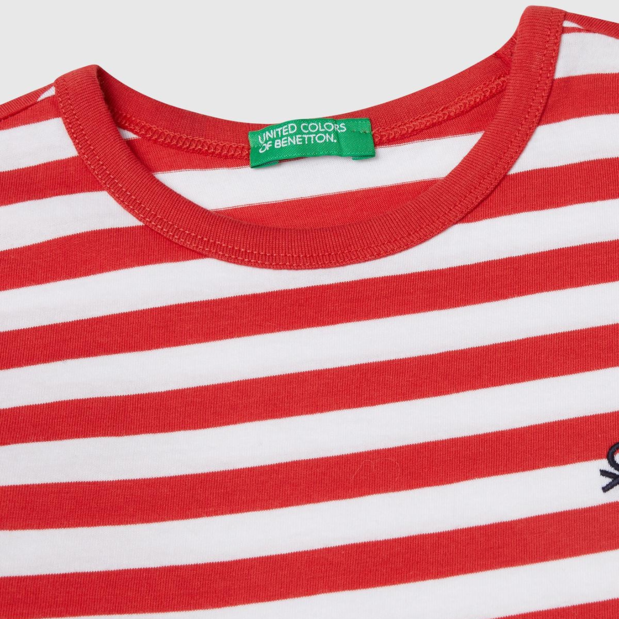 Erkek Çocuk Kırmızı Çizgili Önü Logo İşlemeli T-Shirt