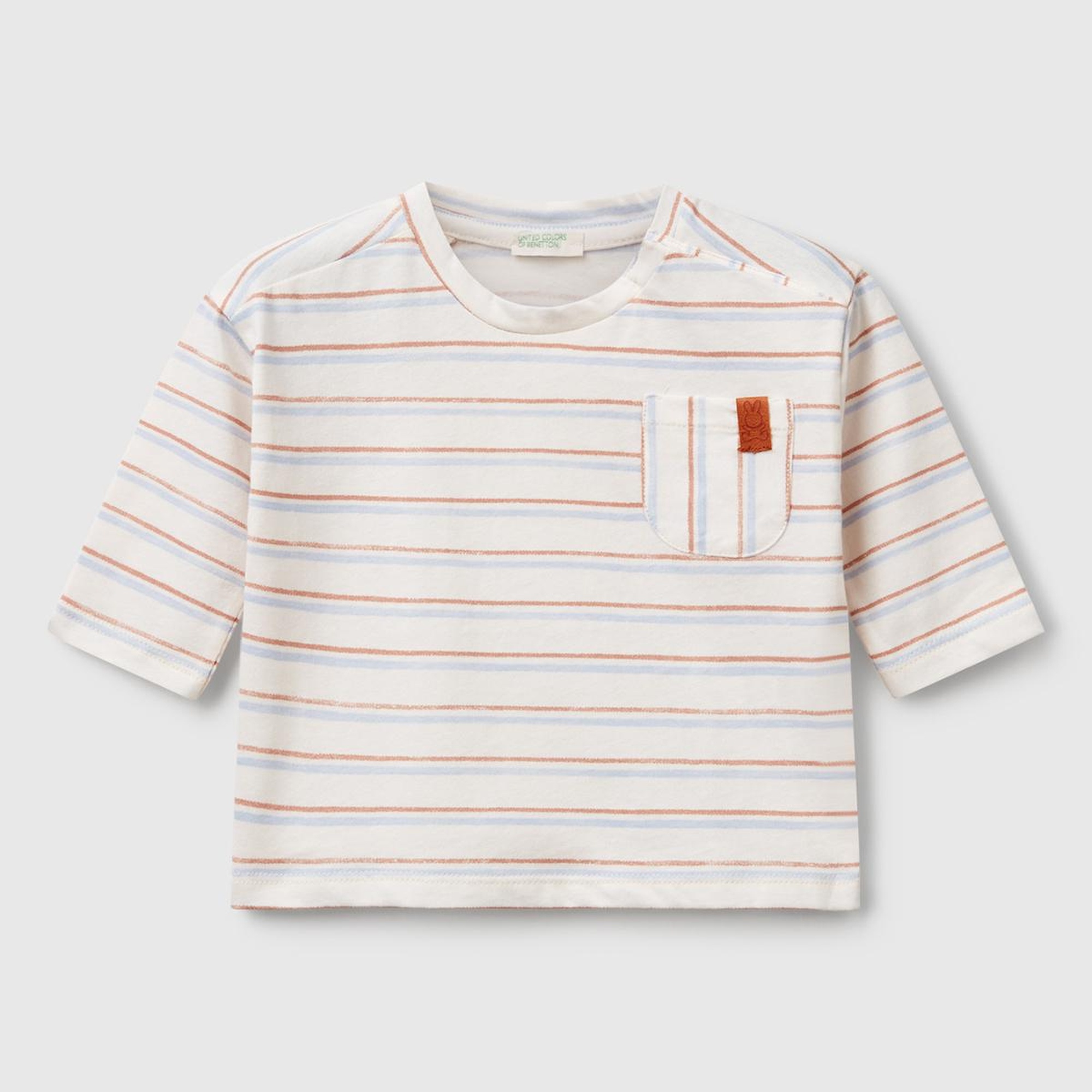 Bebek Ekru Tamamı Desenli Logo Detaylı Omzu Çıtçıtlı Uzun Kollu T-Shirt