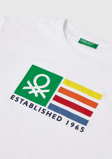  Erkek Çocuk Beyaz Benetton Logo Baskılı T-Shirt
