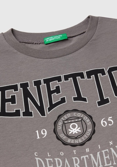  Erkek Çocuk Antrasit Benetton Logo Baskılı T-Shirt