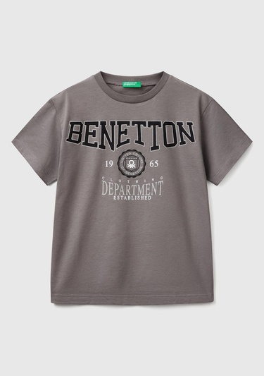  Erkek Çocuk Antrasit Benetton Logo Baskılı T-Shirt